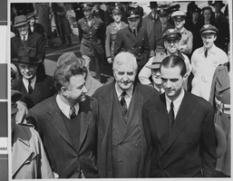 Photograph of Howard Hughes and others, circa 1943