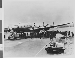 Photograph of Howard Hughes and others, circa 1943