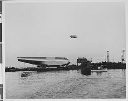 Photograph of Howard Hughes' Hercules, Long Beach, California, June 16, 1946