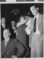 Photograph of Howard Hughes at hearing, Washington, August 06, 1947