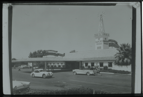 Black and white view of the El Rancho Vegas Hotel.