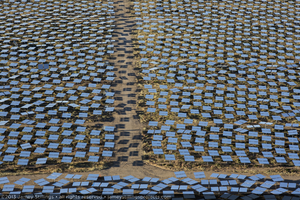 Photograph of heliostats from Unit 3 power tower, September 30, 2013