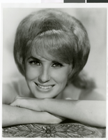 Photograph of Tammy Wynette, circa 1968
