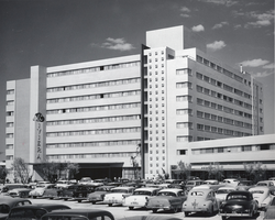 Photograph of a full parking lot and the exterior of the Riviera Hotel, Las Vegas, circa 1950s