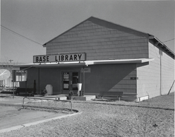 Black-and-white photograph of the Nellis Air Force base Library, Nevada, 1977