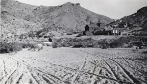 Photograph of a mine in the southwest, circa early 1900s