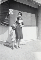 Photograph of an unidentified woman and child, Las Vegas, 1929-1931