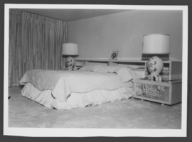 Black-and-white photograph of Wilbur Clark's home, Las Vegas, October 1955