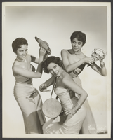 Portrait photography of the Malagon Sisters, Las Vegas, 1955