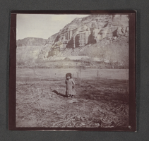 Photograph of an Indian child, circa late 1800s - early 1900s
