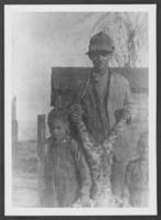 Photograph of Leonard Gilcrease with sons, Las Vegas, Nevada, circa 1926