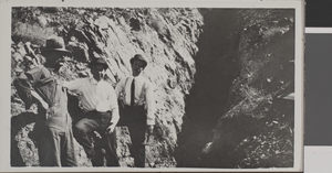 Photograph of a group of unidentified men, circa early to mid 1900s