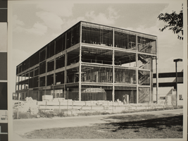 Photograph of library construction, University of Nevada, Las Vegas, May 19, 1980