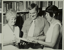 Photograph of Las Vegas Lioness Club, University of Nevada, Las Vegas, August 1973