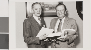 Photograph of individuals at James Dickinson Library, University of Nevada, Las Vegas, October 10, 1981