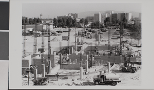 Photograph of Thomas Beam Engineering Complex, University of Nevada, Las Vegas, circa 1980s