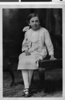 Postcard of Hannah Lucile Cross, 1920