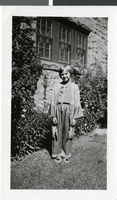 Photograph of Louise Hubbard in Missouri, circa early 1900s