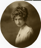 Photograph of Maurine Hubbard Wilson, circa 1916