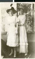 Photograph of Ida Hubbard and Maurine Wilson, circa 1910s