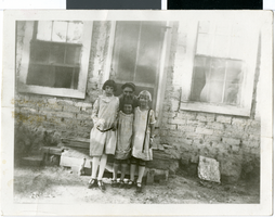 Photograph of Helen Stewart, Verle Allen, Lois Wardard, Roy Nealey, Las Vegas, 1923
