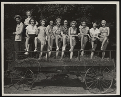 Photograph of Donn Arden and his dancers, 1930s-1940s