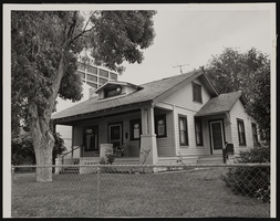 Photograph of Leva G. Beckley's home in Las Vegas (Nev.), April, 1978