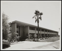 Hollywood Park Rooms: photographs
