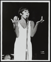 Diahann Carroll singing: photograph
