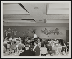 Birdcage Room inside the Sands Hotel: photographs