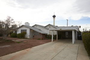 Mid Century Architecture Examples in Las Vegas: digital photograph