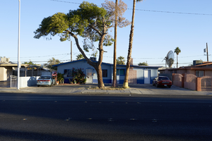 Single family housing near E. Sahara and S. Eastern Avenues, Las Vegas, Nevada: digital photograph