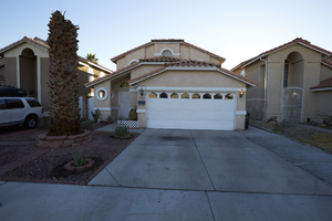 Single family housing near E. Sahara and S. Eastern Avenues, Las Vegas, Nevada: digital photograph