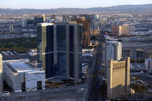 Vacant Fountainbleau on the Las Vegas Strip, Las Vegas, Nevada: digital photograph