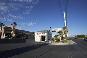 Smog business and Green Valley mini market on South Torrey Pines Drive, Las Vegas, Nevada: digital photograph