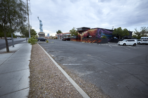 The Pheonix Bar and Lounge on West Sahara Avenue east of South Arville Street, Las Vegas, Nevada: digital photograph