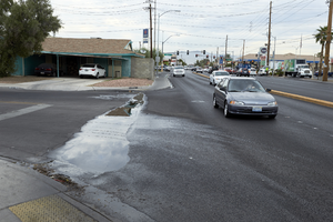 Single family home next to South Valley View Boulevard, Las Vegas, Nevada: digital photograph