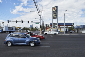 South Eastern Avenue and East Sahara Avenue looking west, Las Vegas, Nevada: digital photograph