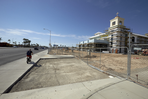 Dignity Health Sahara Campus construction, looking south, Las Vegas, Nevada: digital photograph