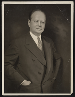 Thomas Nicholl portrait, image 001: photographic print