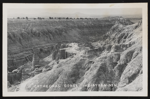Photographic postcard of Cathedral Gorge in Eastern Nevada: postcard