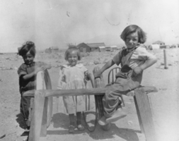 Bradshaw children: photographic print