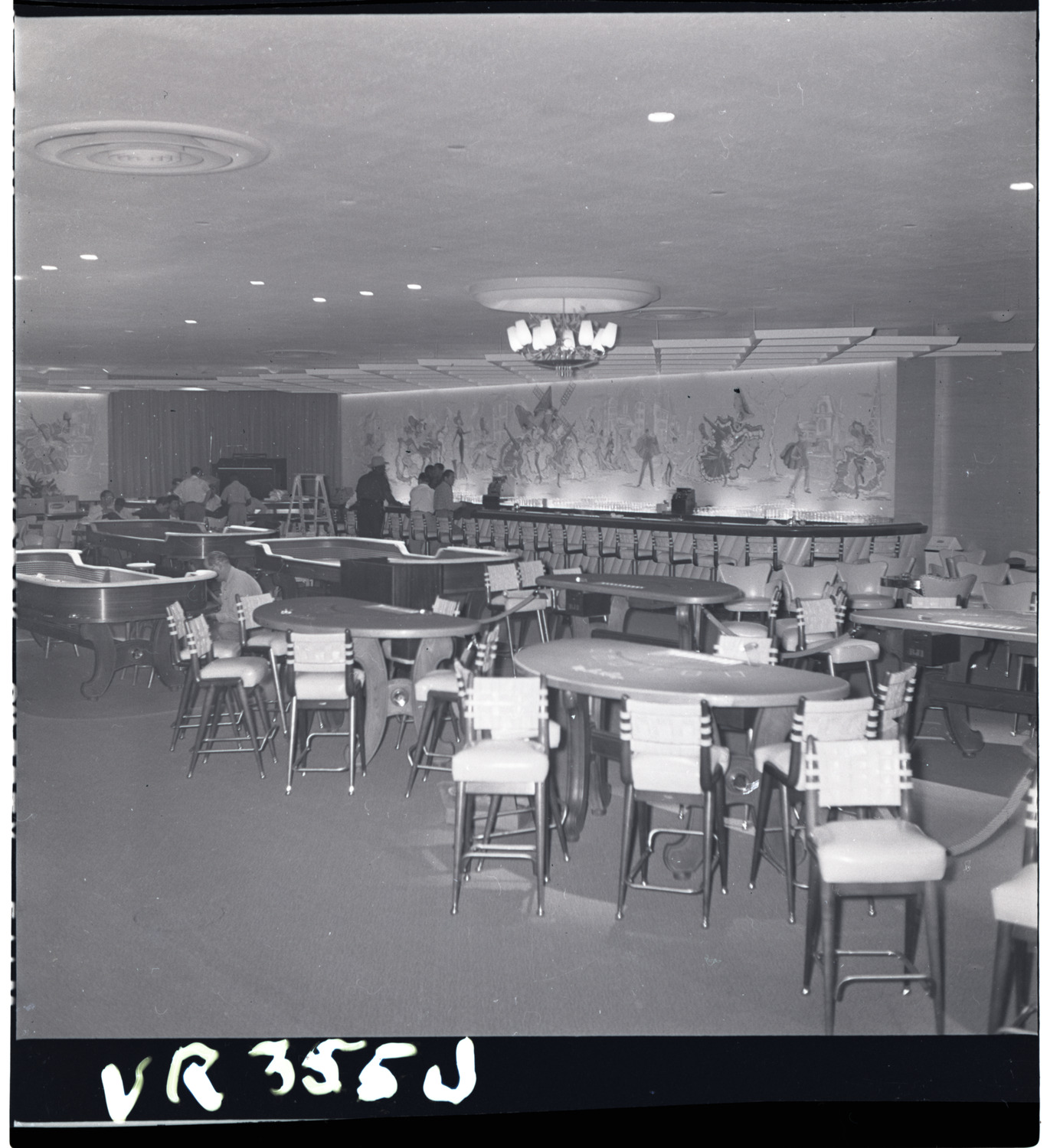 Bar, Image 02