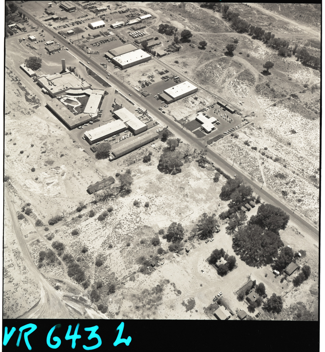 Aerial views, Image 04