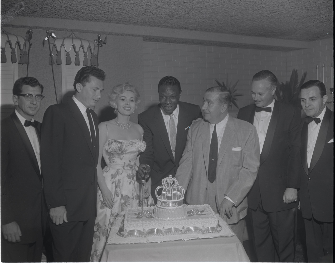 Cole and Gabor, Image 02