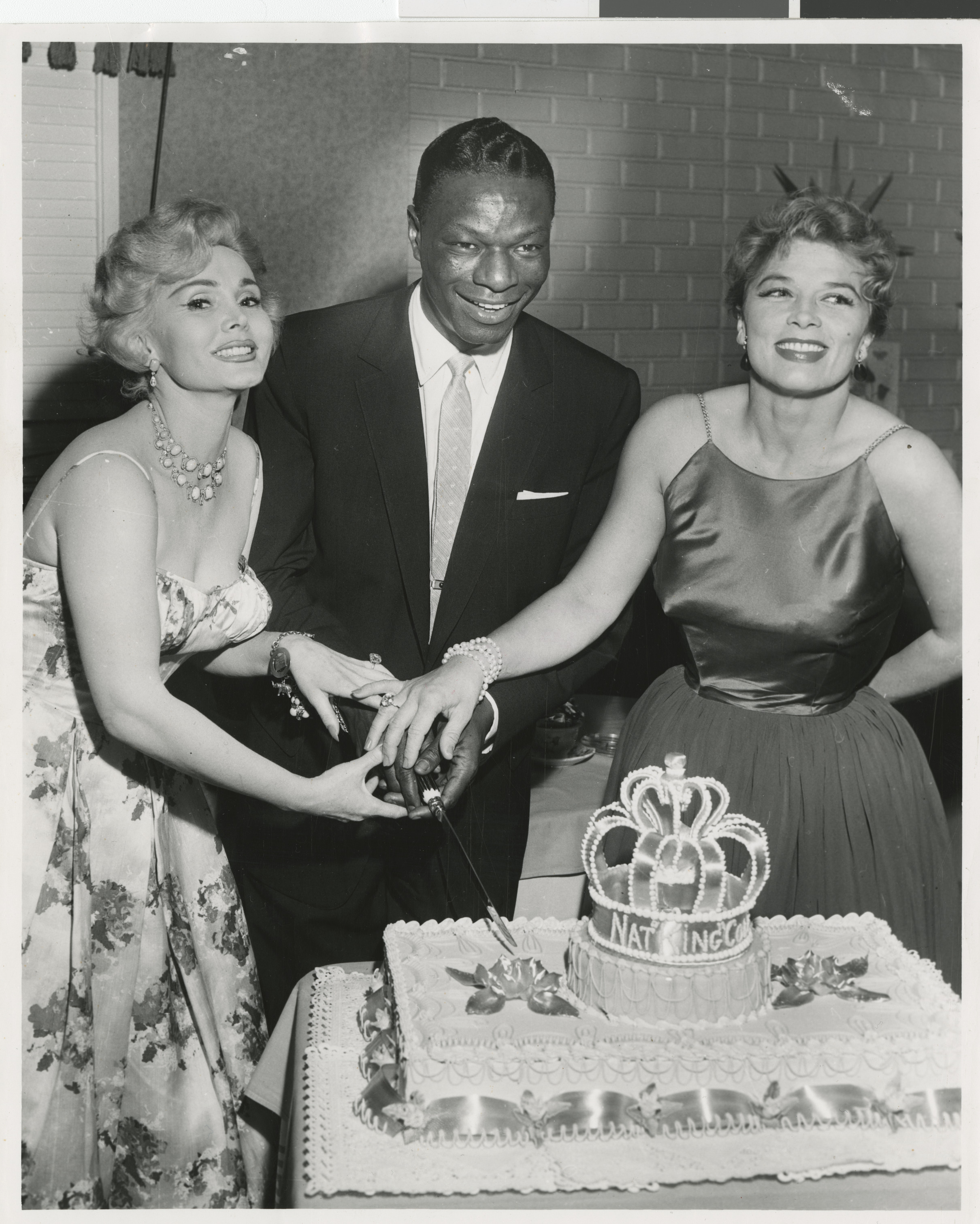 Cole and Gabor, Image 04