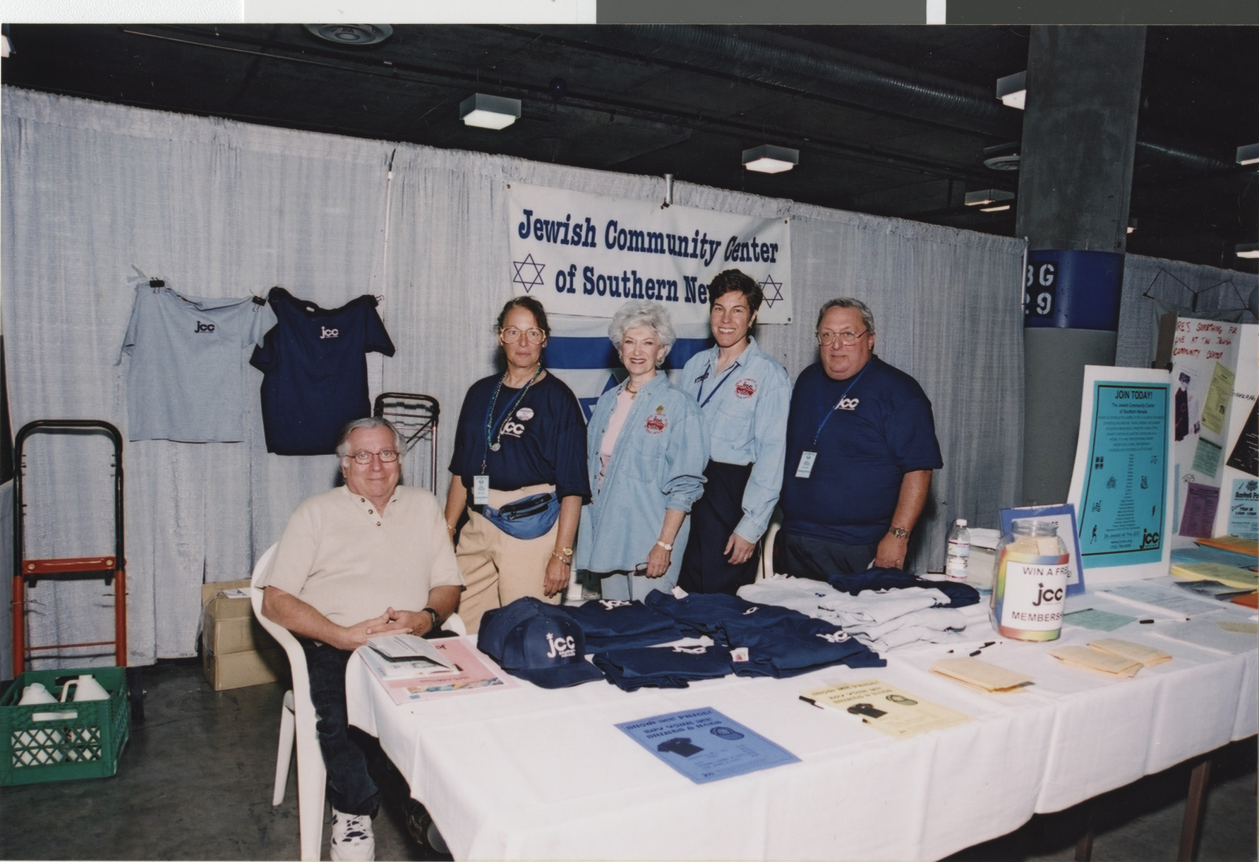 Photograph of Israel Independence Day Celebrations, May 4, 2003