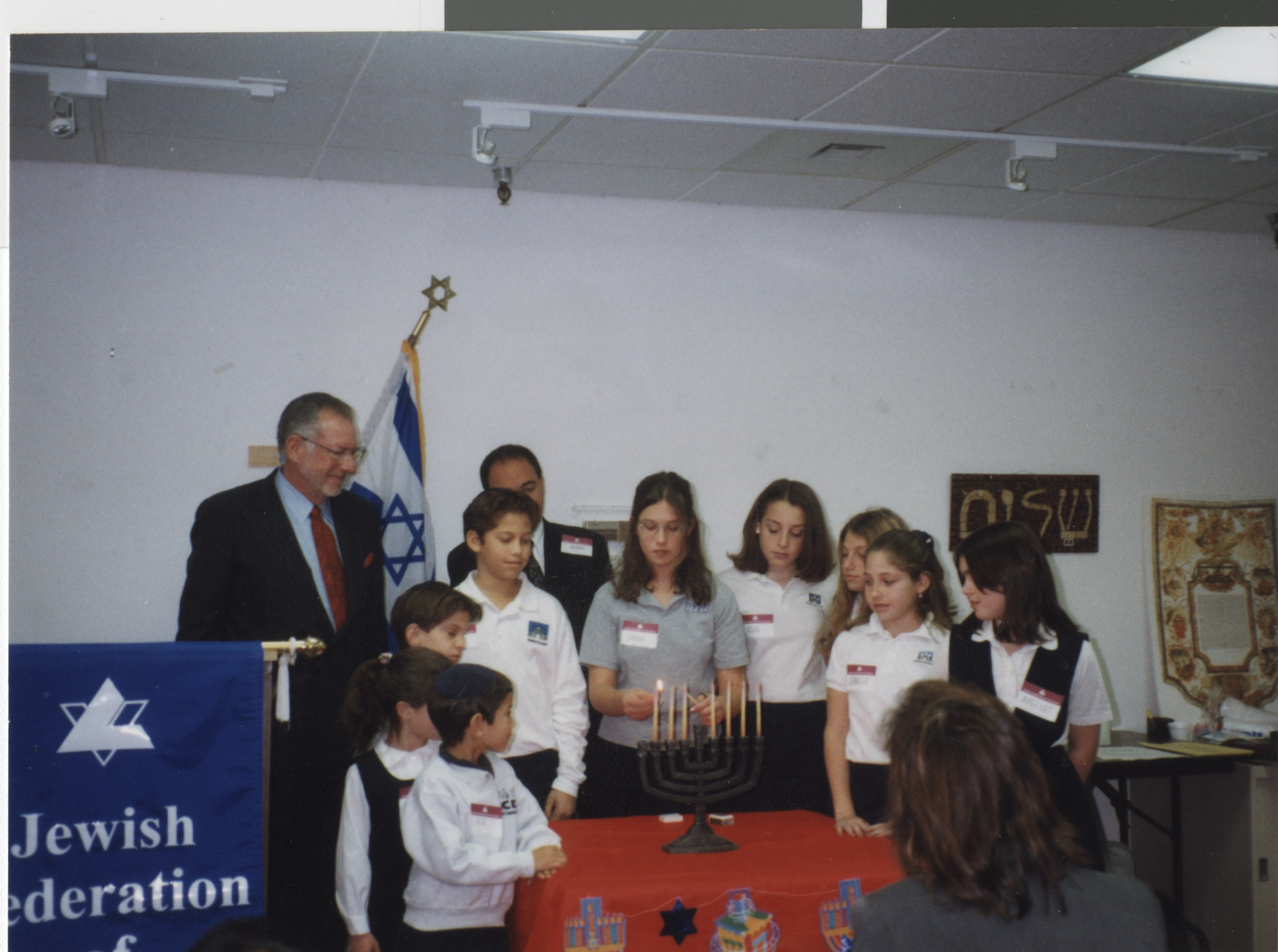 Photograph of event hosted by the Jewish Federation of Las Vegas, 1998-2000