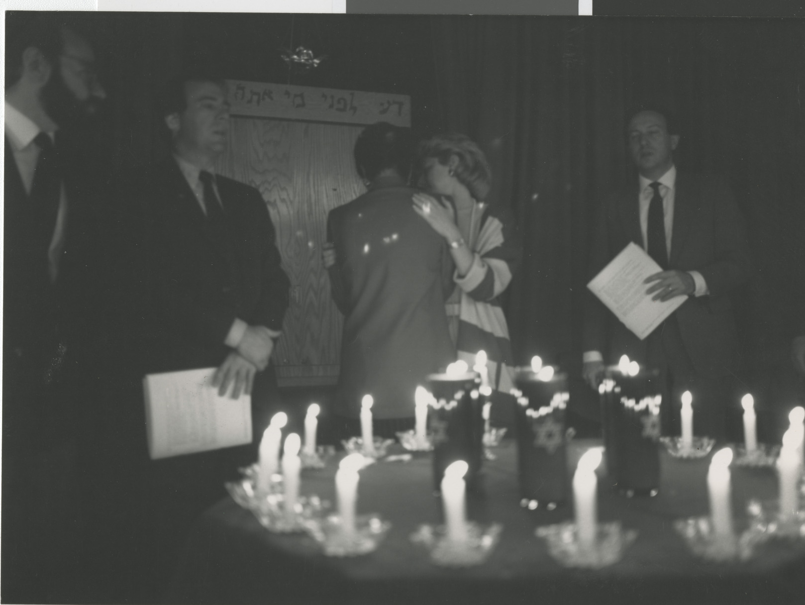 Photograph of event hosted by the Jewish Federation of Las Vegas, 1998-2000