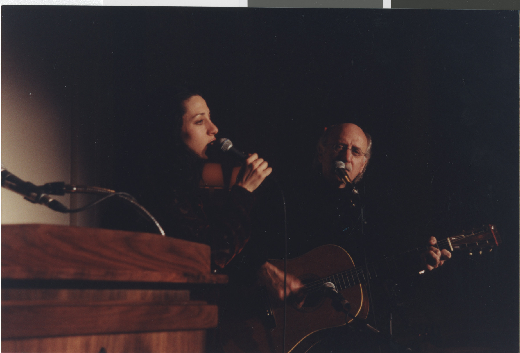 Photograph of Pacesetter dinner, 2001